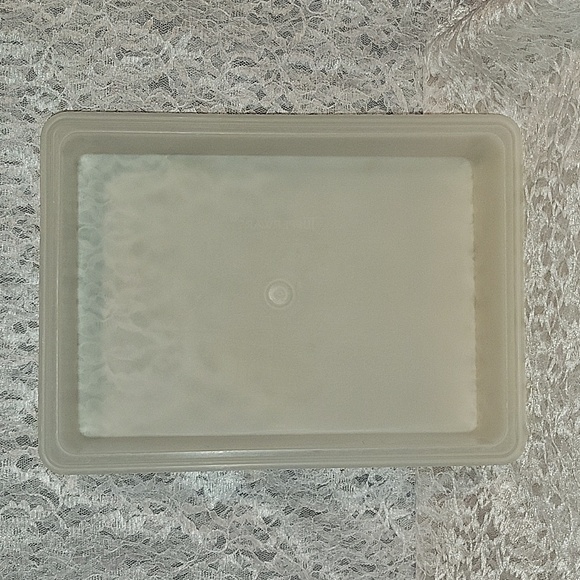 Tupperware: Cake Keeper Container - Picture 6 of 8